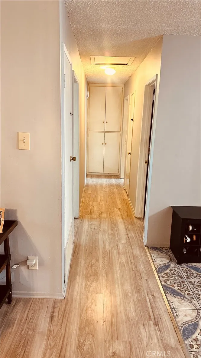 11666 Remington Sylmar, CA 91342