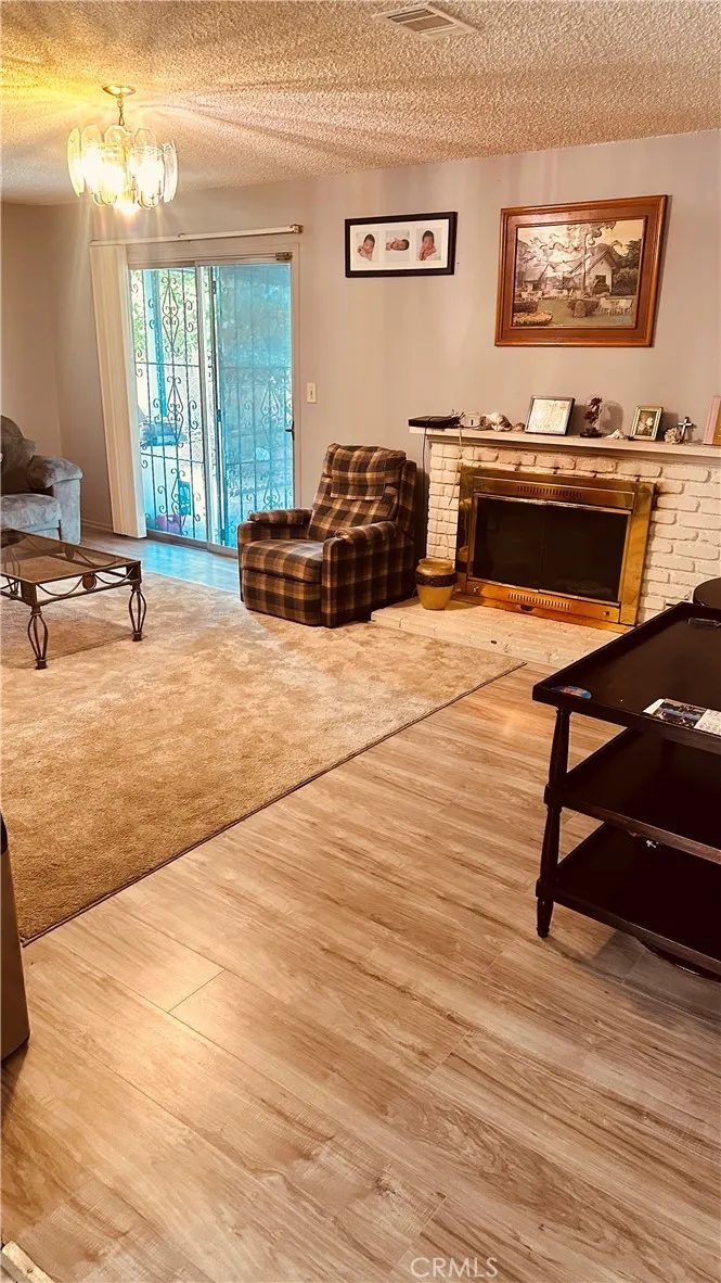 11666 Remington Sylmar, CA 91342
