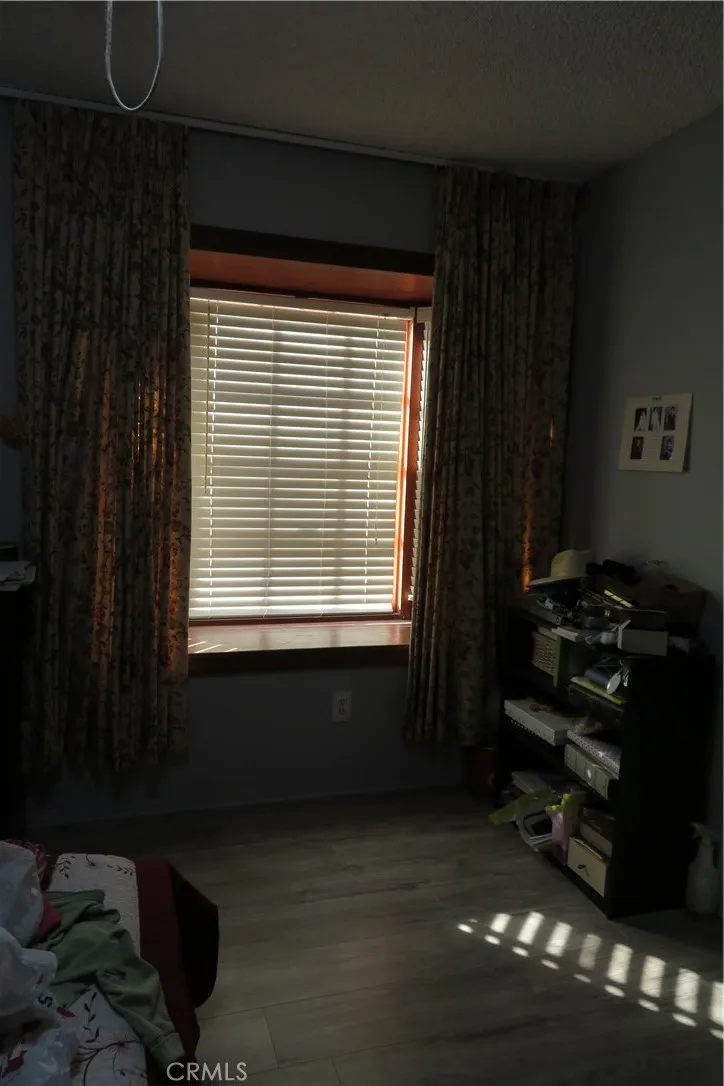 11666 Remington Sylmar, CA 91342