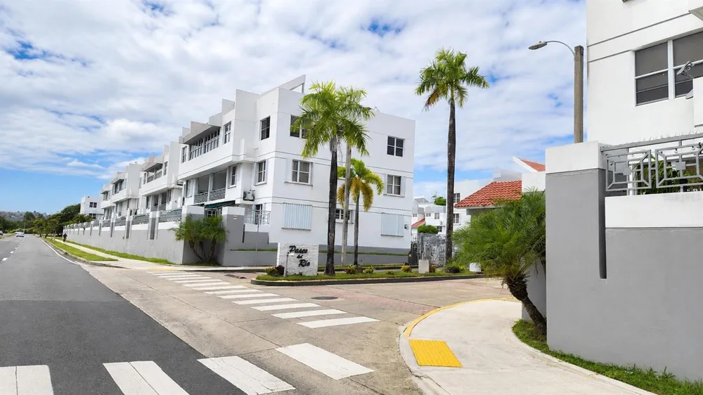 500 PASEO DEL RIO #4803 Humacao, PR 00791
