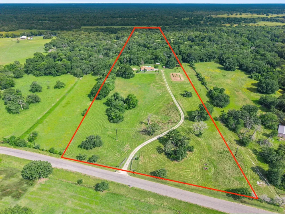 18964 Old Bundick Rd Road Bryan, TX 77808