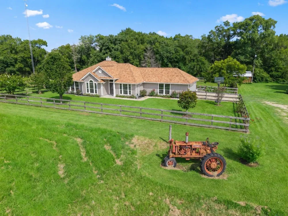 18964 Old Bundick Rd Road Bryan, TX 77808