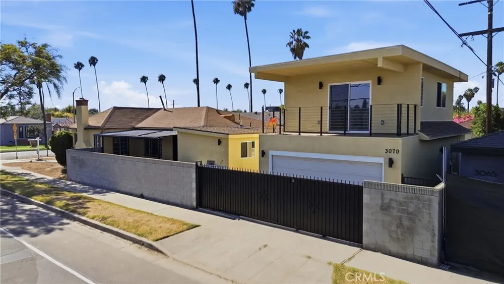 3892 Cherrywood Avenue Leimert Park, CA 90008