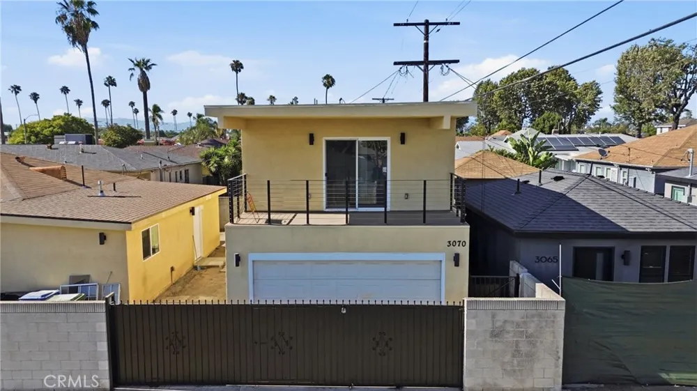 3892 Cherrywood Avenue Leimert Park, CA 90008