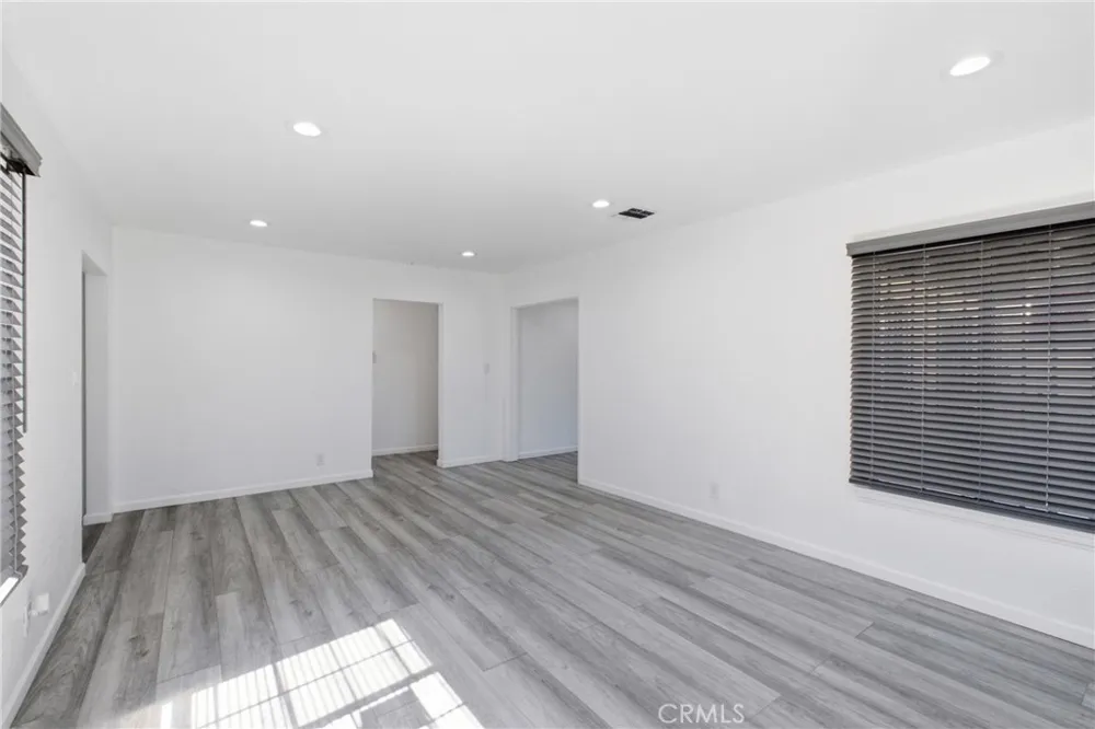 3892 Cherrywood Avenue Leimert Park, CA 90008
