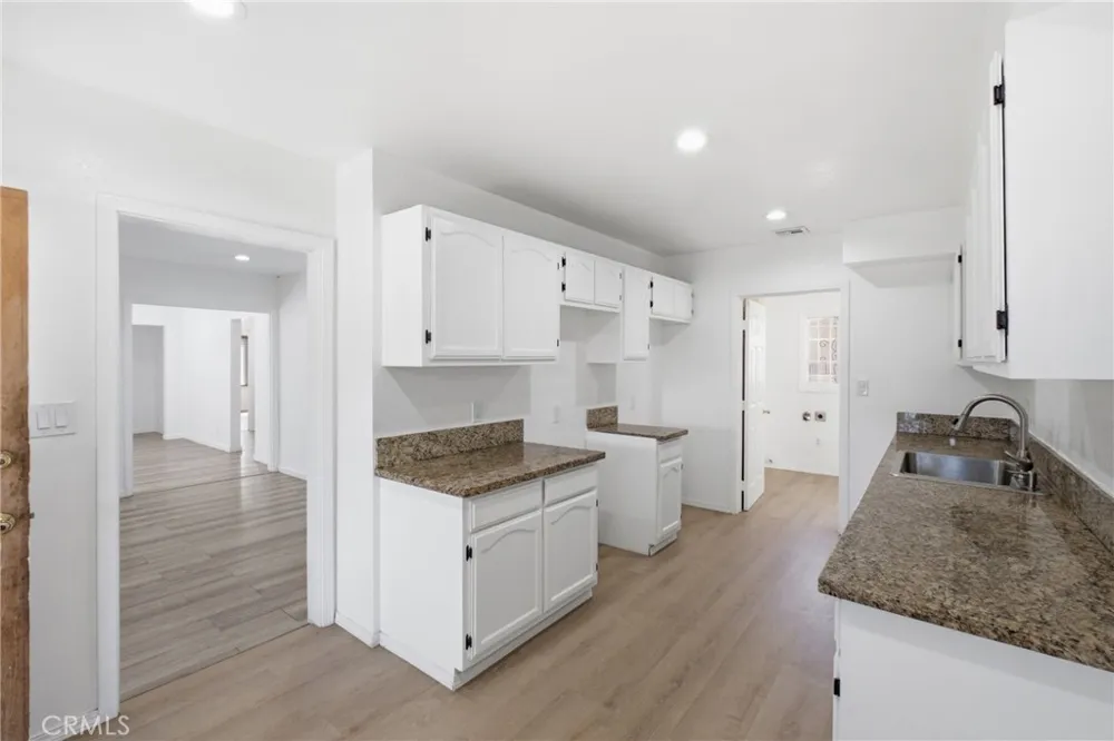 3892 Cherrywood Avenue Leimert Park, CA 90008
