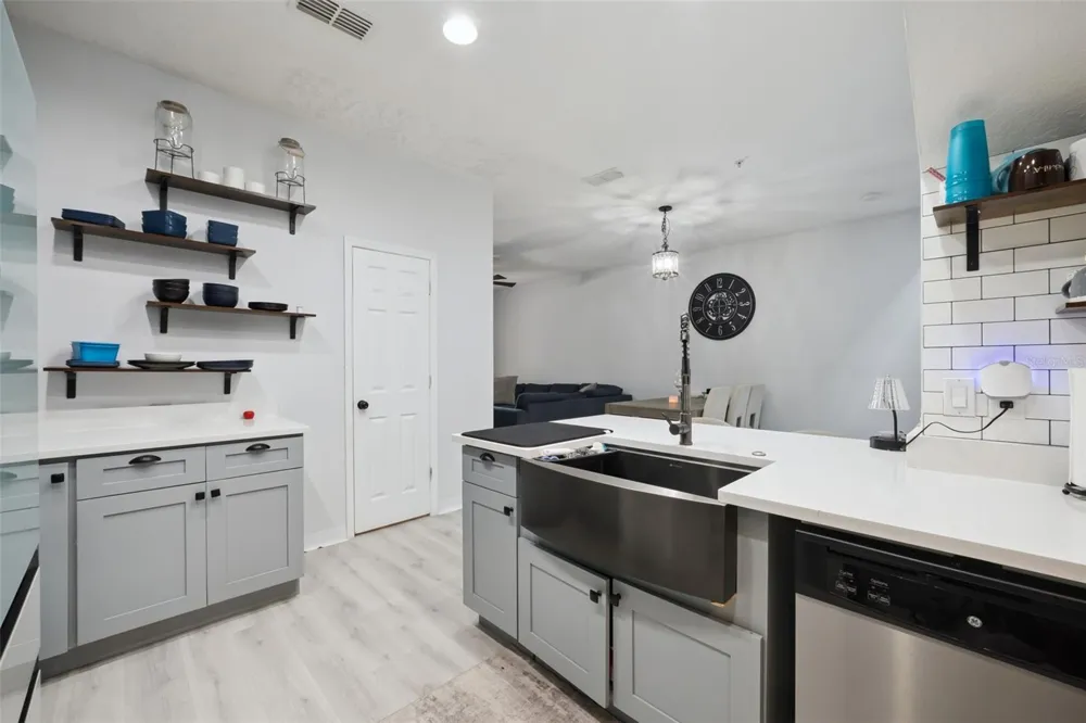 1320 GLENLEIGH DRIVE Ocoee, FL 34761