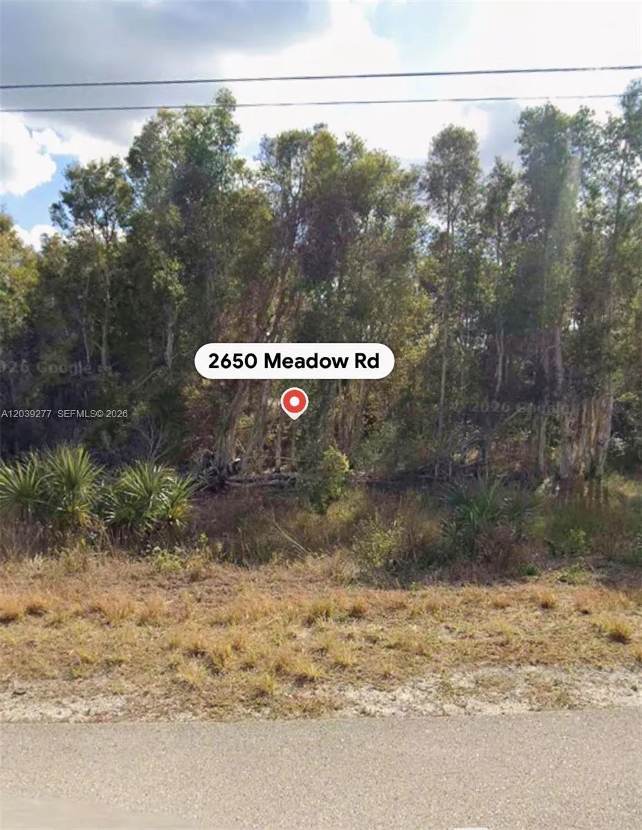 2650 Meadow RD Lehigh Acres, FL 33974