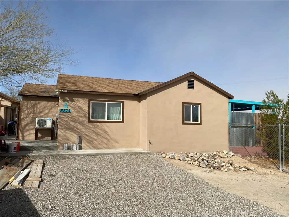 5778 Bagley 29 Palms, CA 92277
