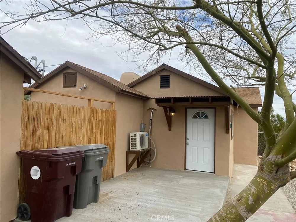 5778 Bagley 29 Palms, CA 92277