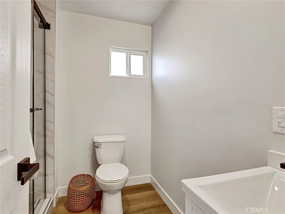 19722 Tajauta Carson, CA 90746