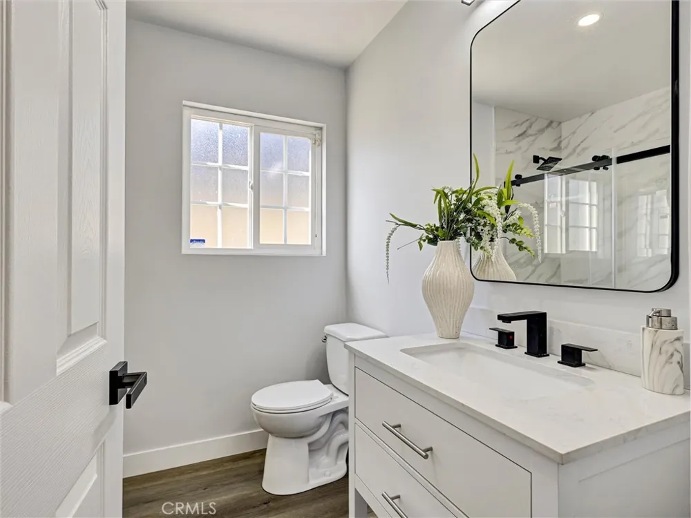 19722 Tajauta Carson, CA 90746
