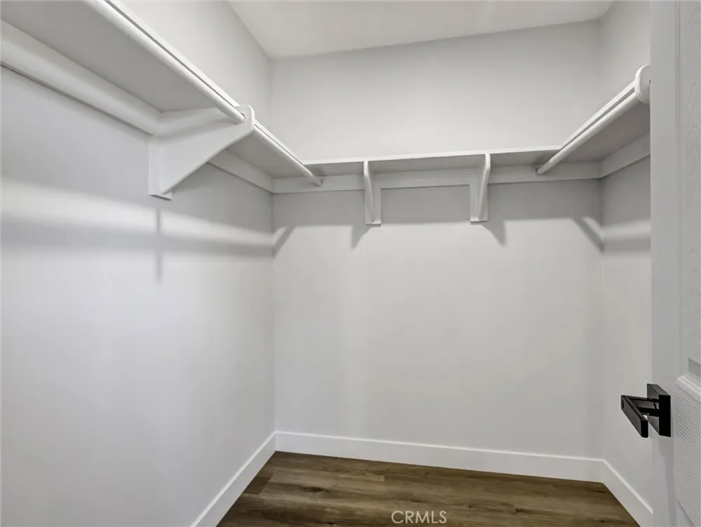 19722 Tajauta Carson, CA 90746
