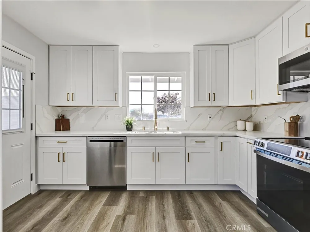 19722 Tajauta Carson, CA 90746