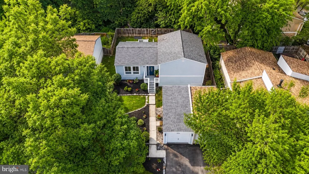 2240 SANIBEL DRIVE Reston, VA 20191