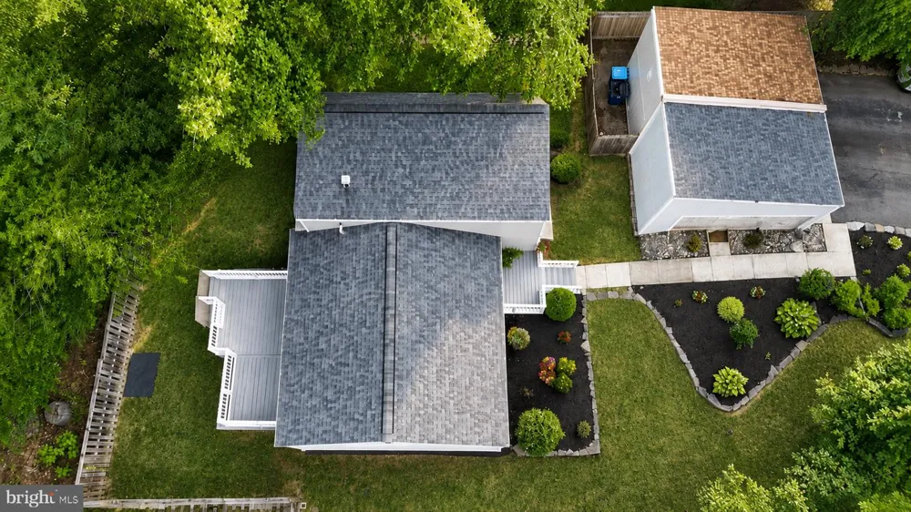 2240 SANIBEL DRIVE Reston, VA 20191