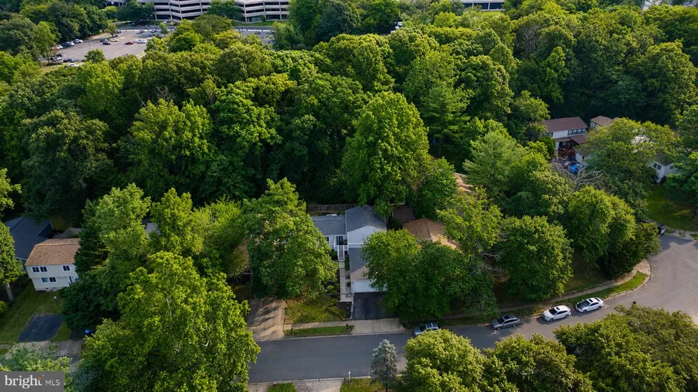 2240 SANIBEL DRIVE Reston, VA 20191