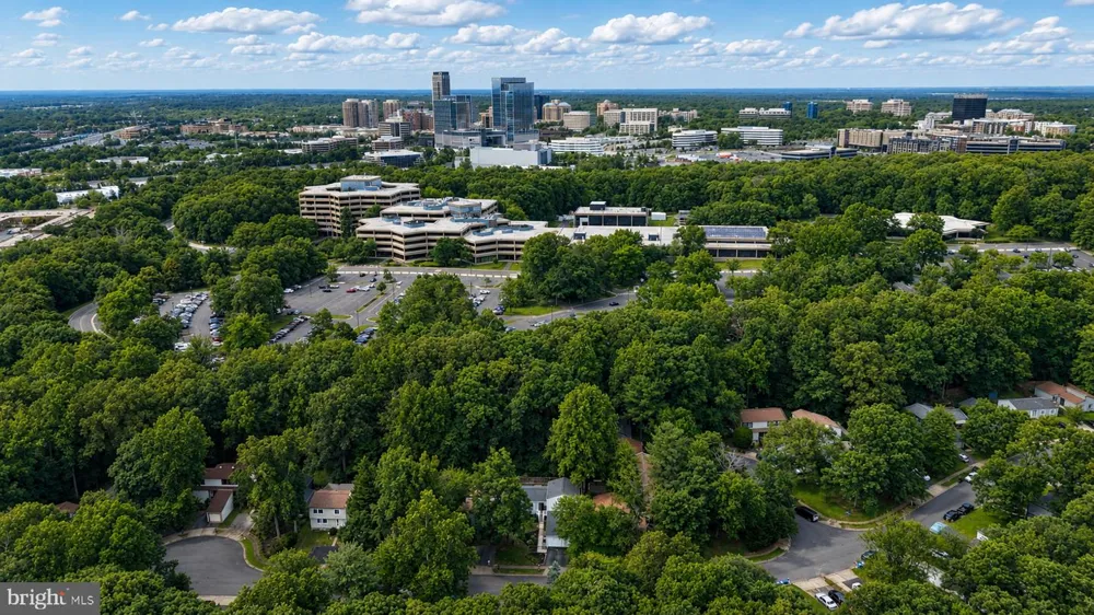 2240 SANIBEL DRIVE Reston, VA 20191