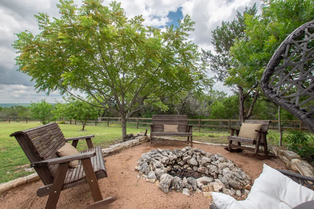 155 Balcones Ridge Way Bertram, TX 78605