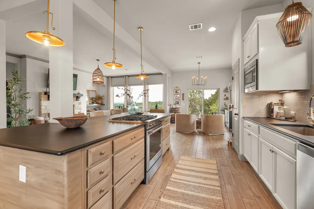 155 Balcones Ridge Way Bertram, TX 78605