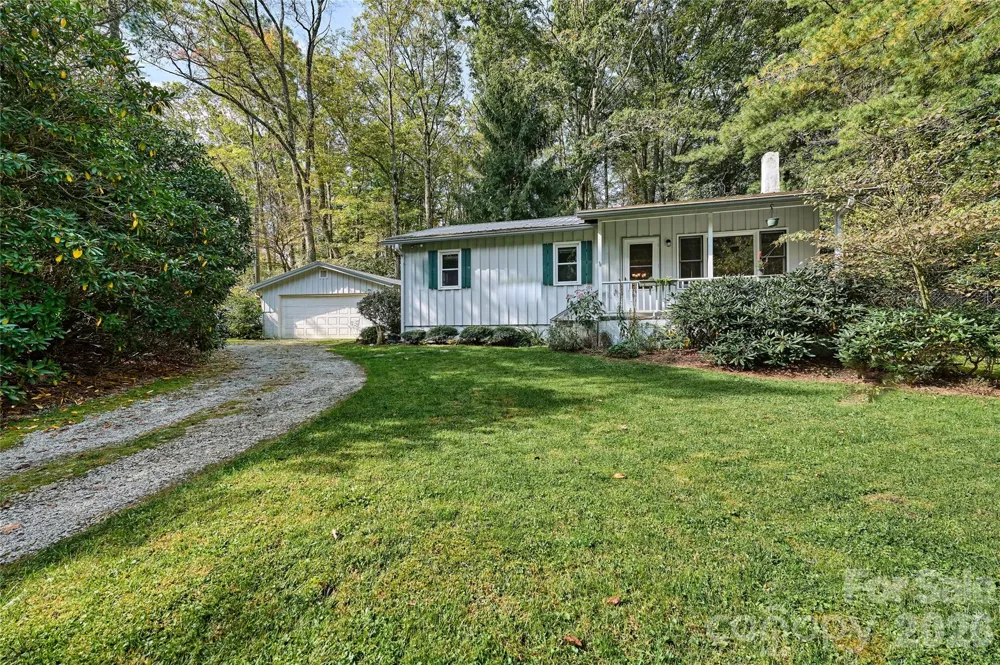 556 Shortoff Road Highlands, NC 28741