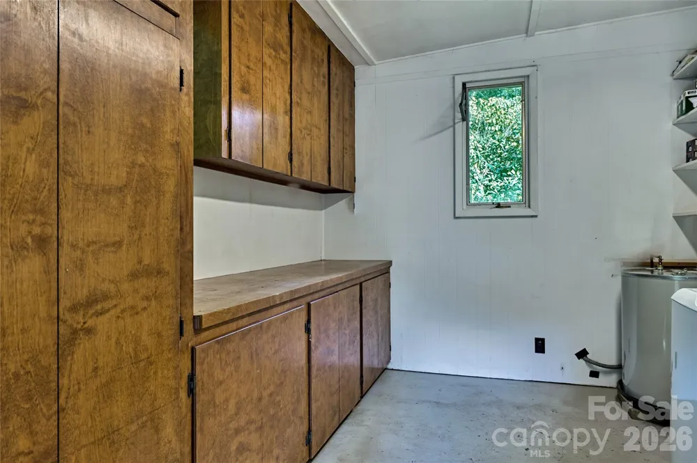 556 Shortoff Road Highlands, NC 28741