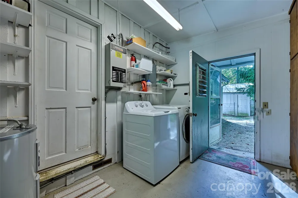 556 Shortoff Road Highlands, NC 28741