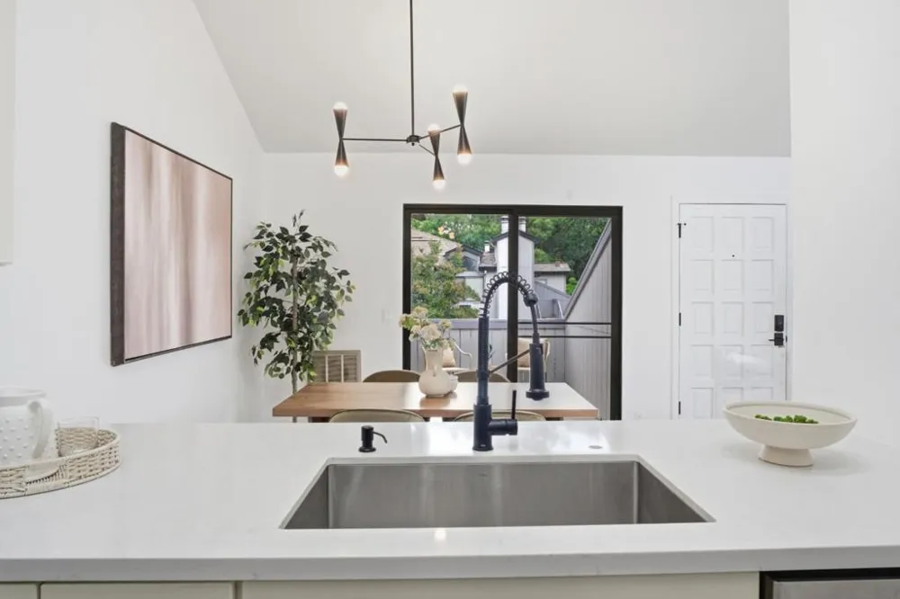 192 Sunwood Meadows Place San Jose, CA 95119
