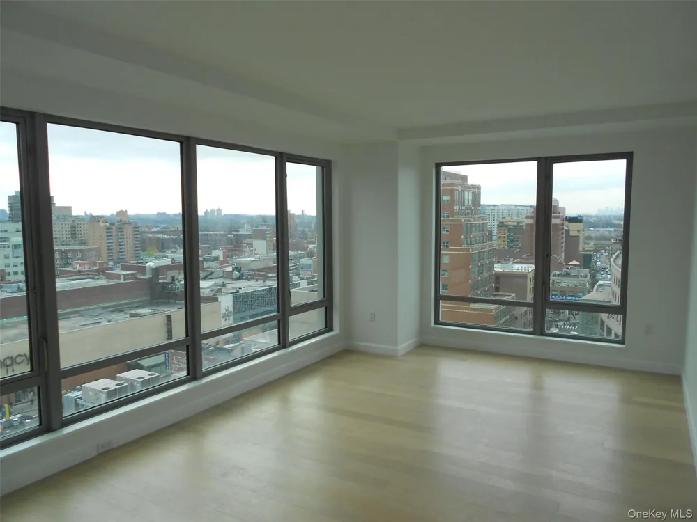 138-35 39 AVENUE #11G Flushing, NY 11354
