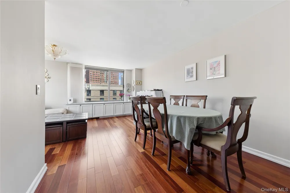 2 S End Avenue #9C New York (Manhattan), NY 10280