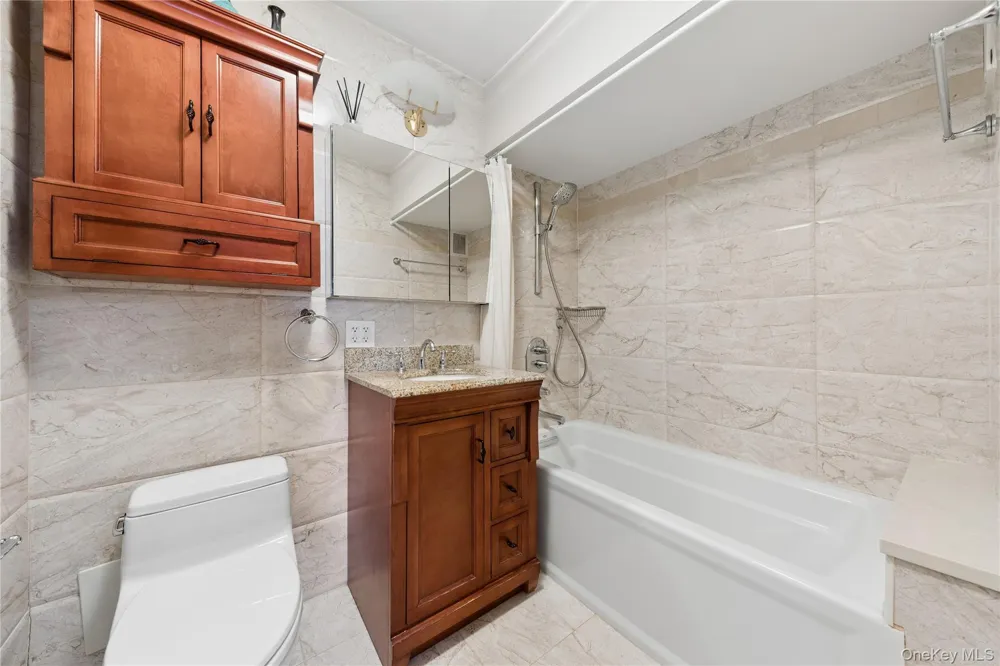 2 S End Avenue #9C New York (Manhattan), NY 10280