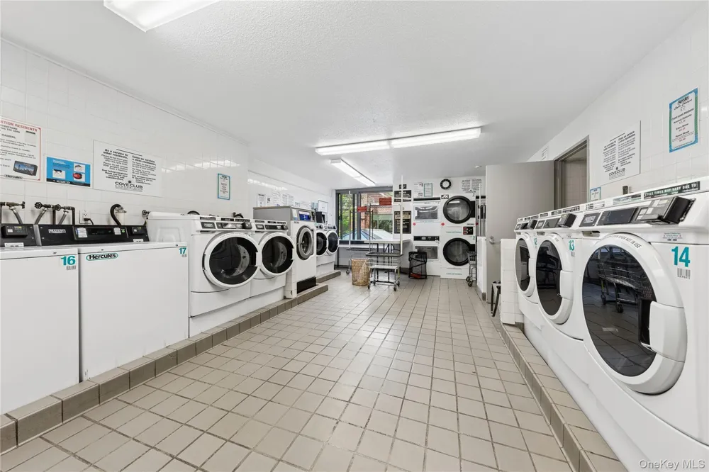 2 S End Avenue #9C New York (Manhattan), NY 10280