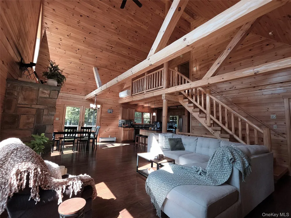 108 Eagles Ridge Way Parksville, NY 12768