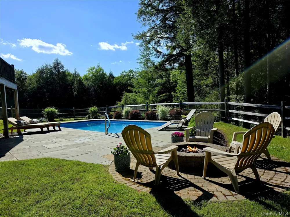 108 Eagles Ridge Way Parksville, NY 12768