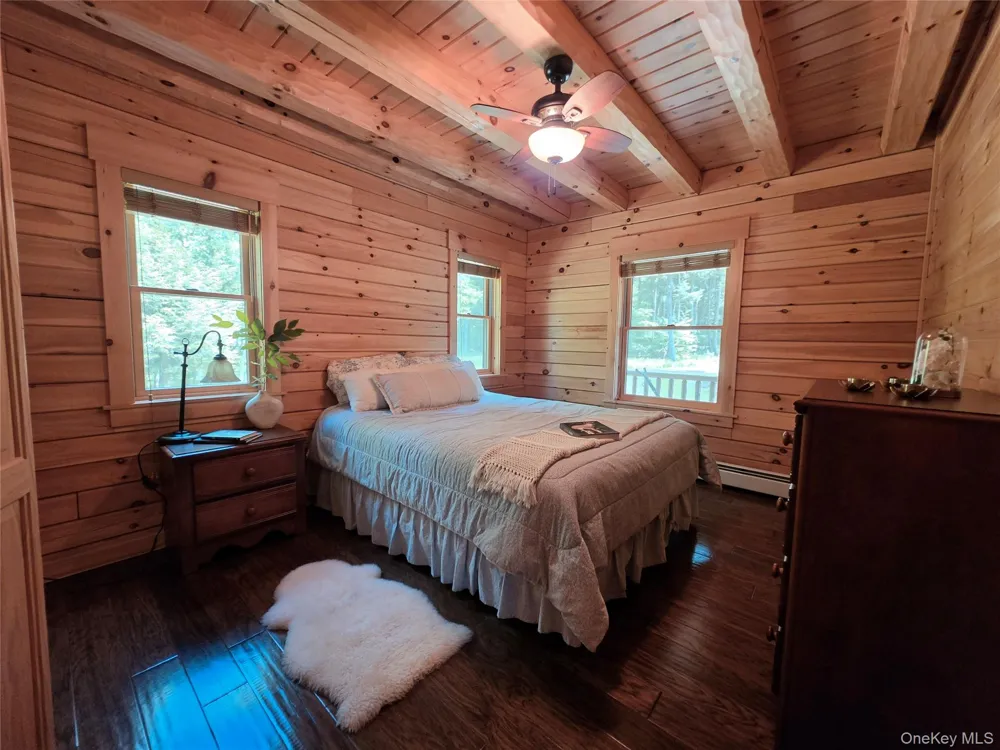 108 Eagles Ridge Way Parksville, NY 12768