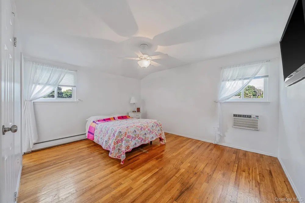4007 Clark Street Seaford, NY 11783