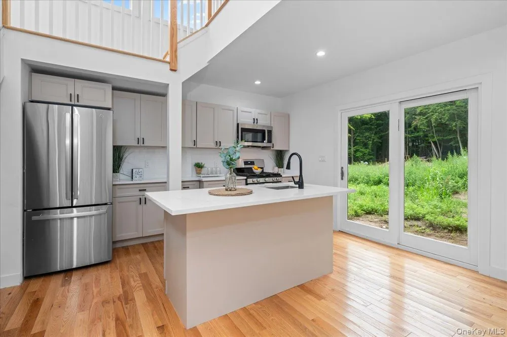 15 County Highway 5 Greenwood Lake, NY 10925