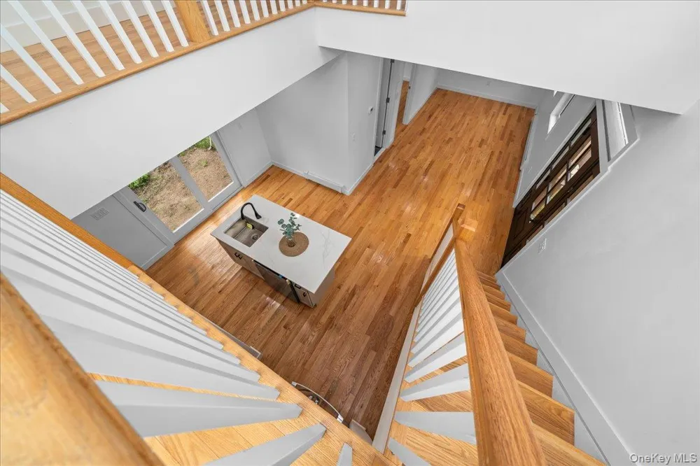 15 County Highway 5 Greenwood Lake, NY 10925