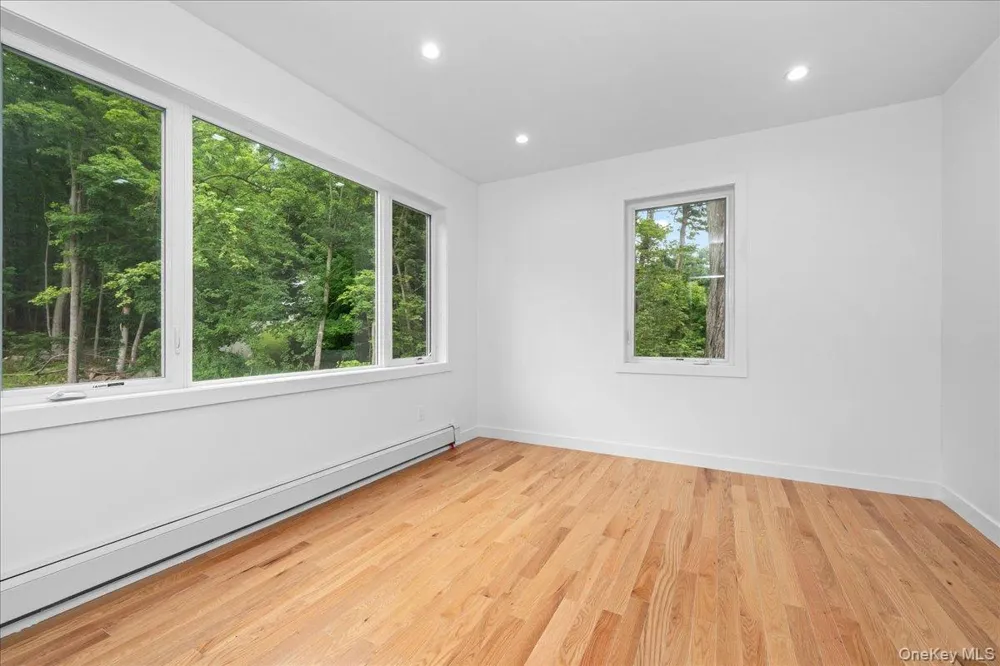 15 County Highway 5 Greenwood Lake, NY 10925