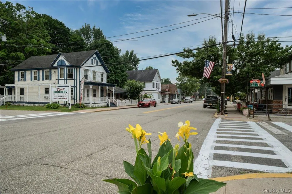 15 County Highway 5 Greenwood Lake, NY 10925