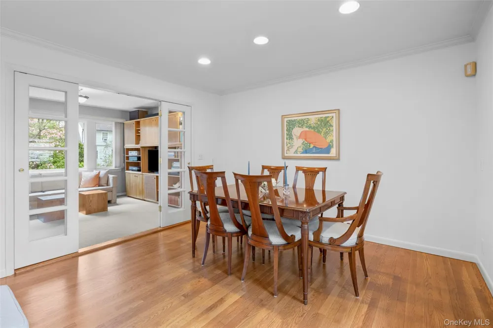 52 Wendt Avenue Larchmont, NY 10538