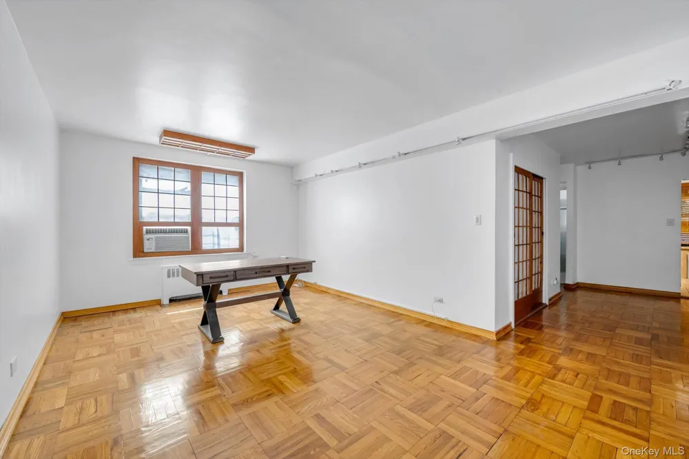32-20 89th Street #108 East Elmhurst, NY 11369