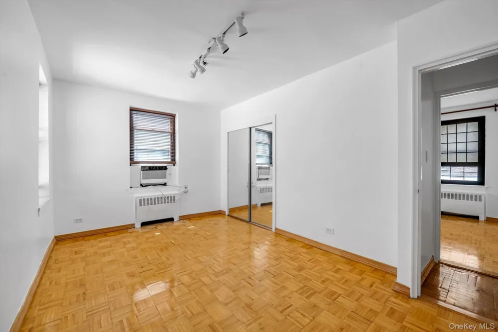 32-20 89th Street #108 East Elmhurst, NY 11369