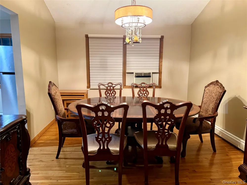 14 Englewood Terrace Mahopac, NY 10541
