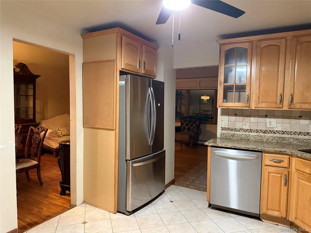 14 Englewood Terrace Mahopac, NY 10541