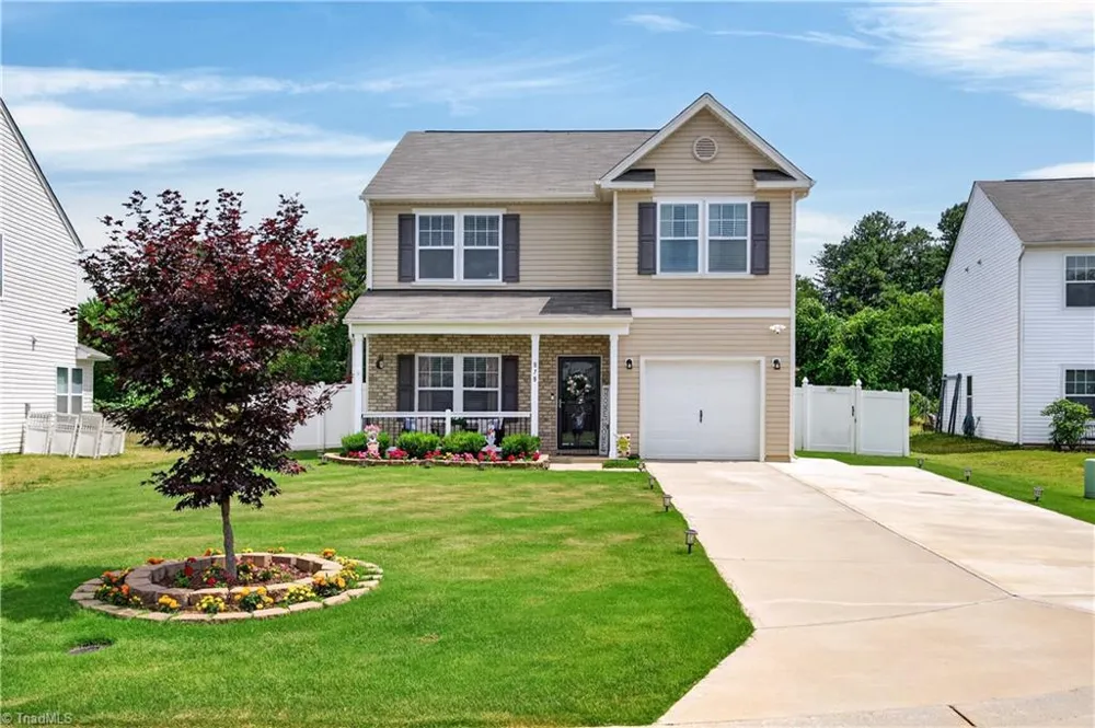 878 Bitting Hall Drive Rural Hall, NC 27045