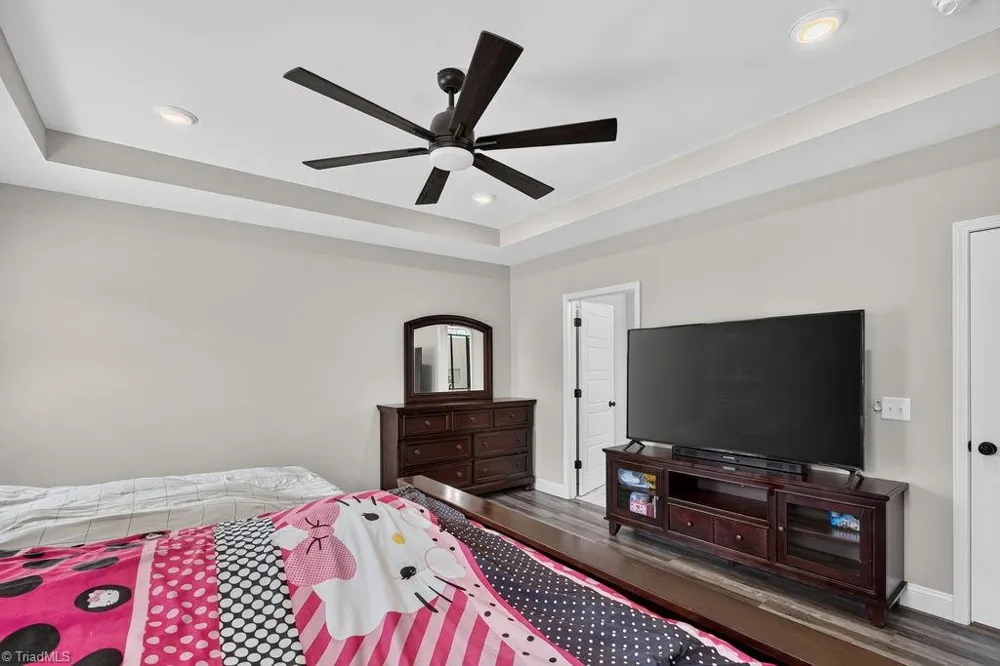1097 Dodson Mill Road Pilot Mountain, NC 27041