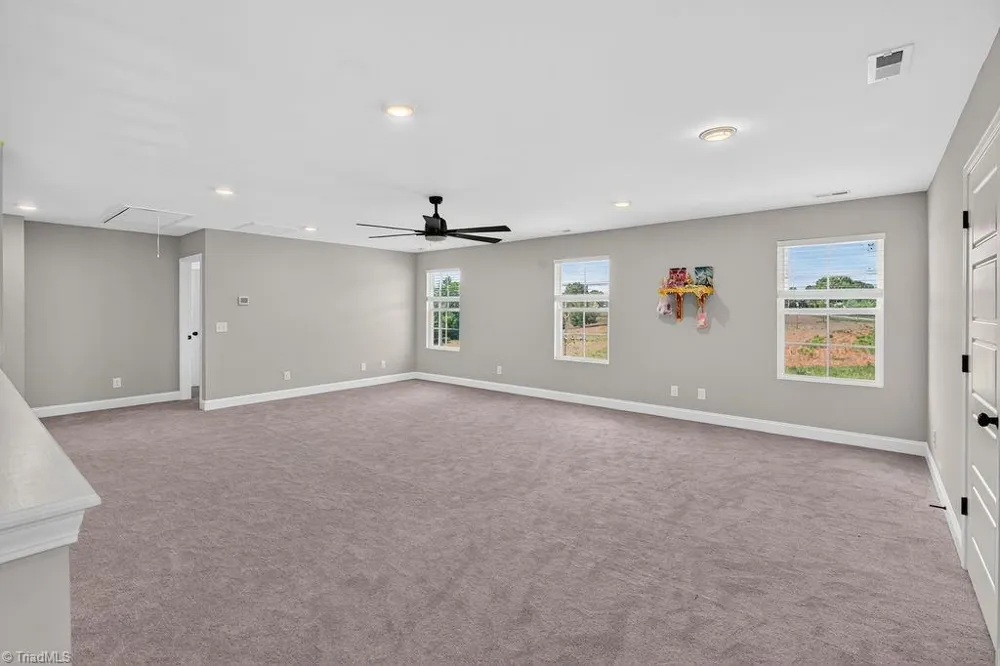 1097 Dodson Mill Road Pilot Mountain, NC 27041