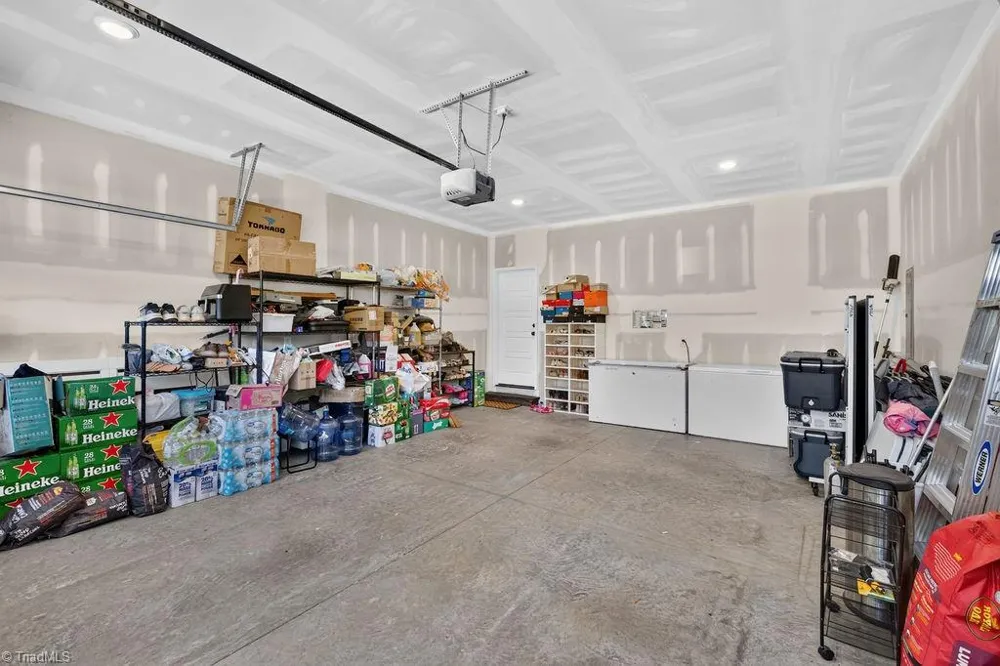 1097 Dodson Mill Road Pilot Mountain, NC 27041