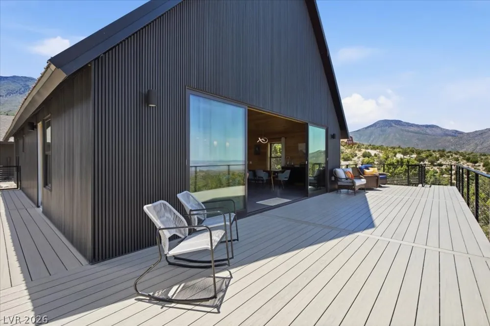 154 Oak Trail Circle Cold Creek, NV 89124